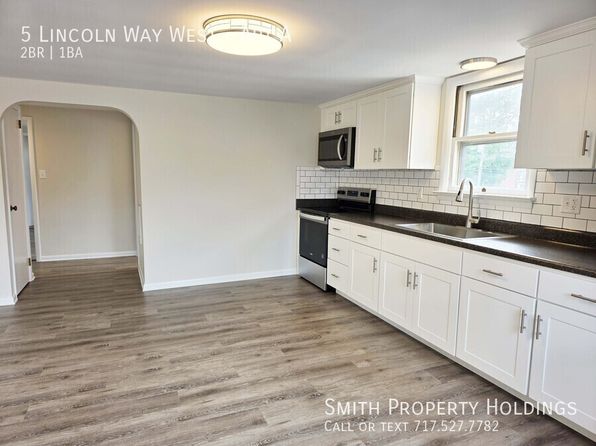 5 Lincoln Way W APT A