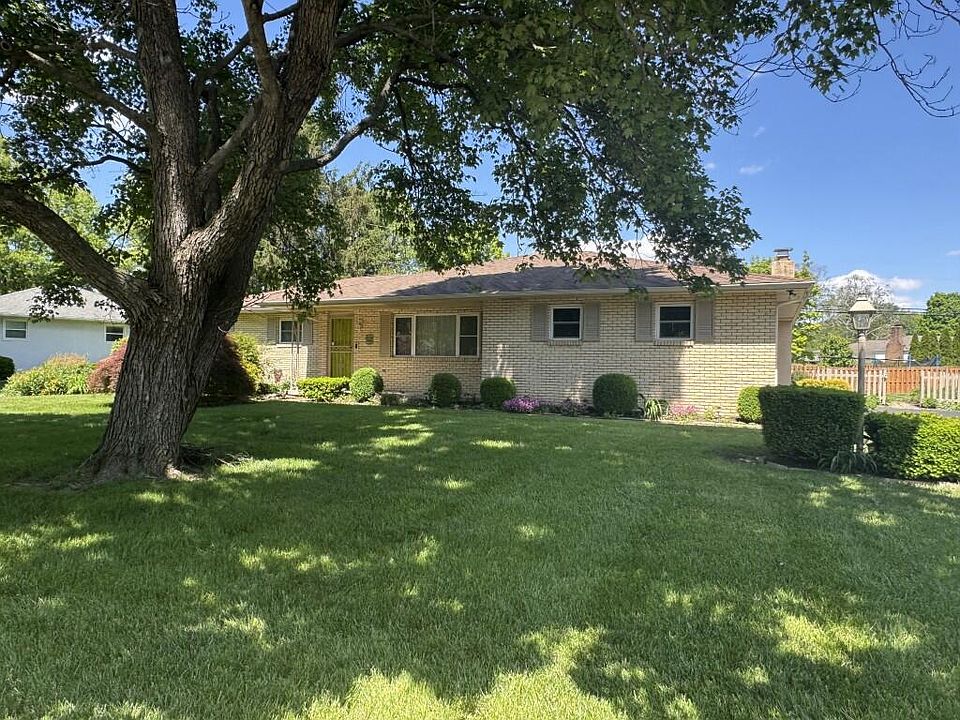1st image of 10038 Melody Ln NW