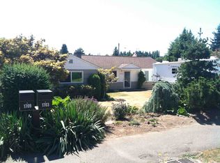 1703 NE 137th St, Seattle, WA 98125