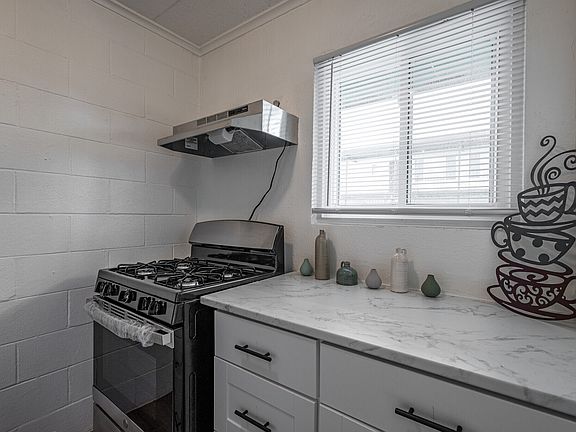 4th image of 1118 Adams Ave #2-1O