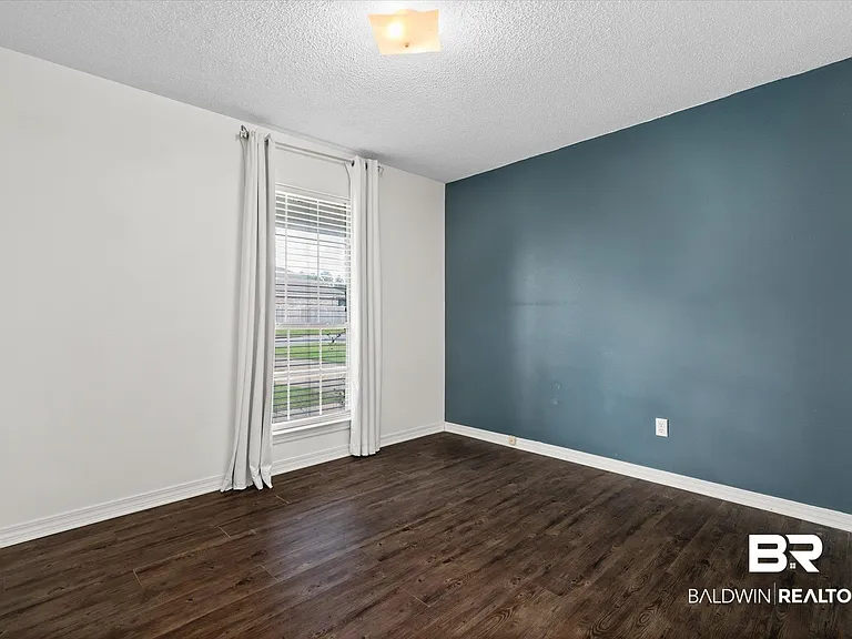 16216 Pointer Dr — Photo 15