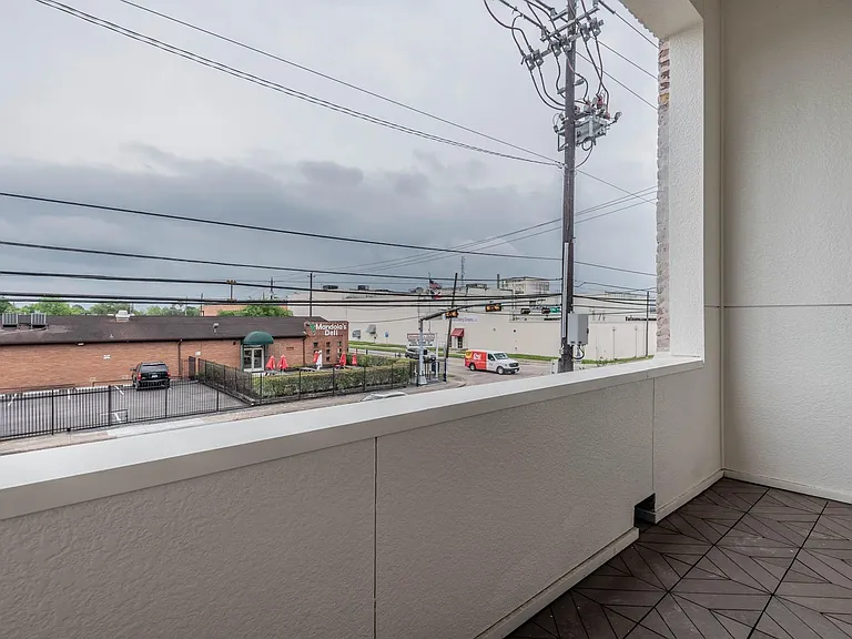 4057 Leeland St — Photo 17