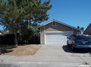7679 Meadowstone Dr, Sacramento, CA