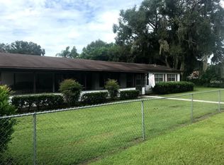 203 4th St NW, Fort Meade, FL 33841
