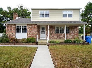 12 Bayaire Rd, Marmora, NJ 08223