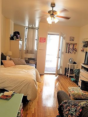 1st image of 1667 1st Ave #D