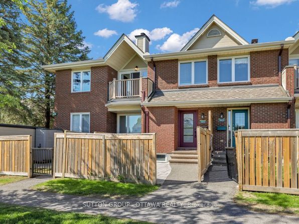 1835 Marsala Cres #201, Ottawa, ON K4A 2E5