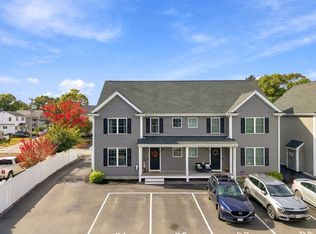 11 Mendon Rd, Attleboro, MA 02703