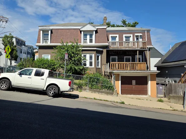 78 Falcon St Floor 2, Boston, MA 02128