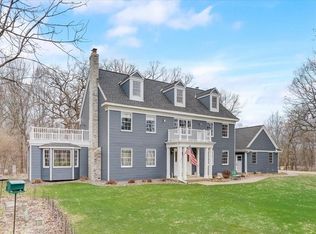 8955 Bechtold Rd, Rogers, MN 55374