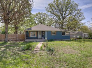 6220 Gateway Dr, Joplin, MO 64804