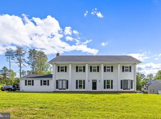 9 Walnut Grove Dr, Fredericksburg, VA 22406