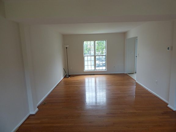 4th image of 13422 Country Ridge Dr