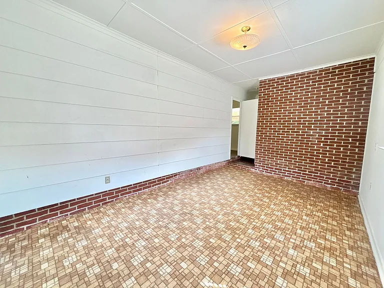 3460 Rothschild Dr — Photo 7