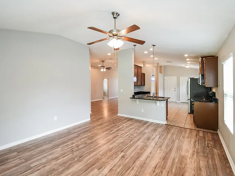 15847 Rachel Creek Dr — Photo 4