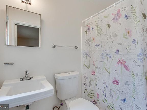 5th image of 3114 Little Creek Ln