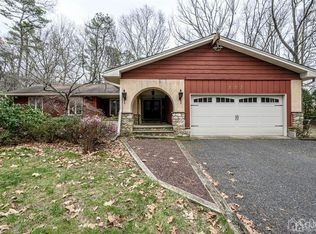 377 Buckalew Rd, Freehold, NJ 07728