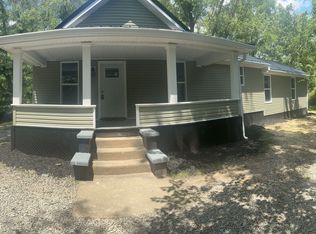 9822 Hooper Rd, Athens, OH 45701