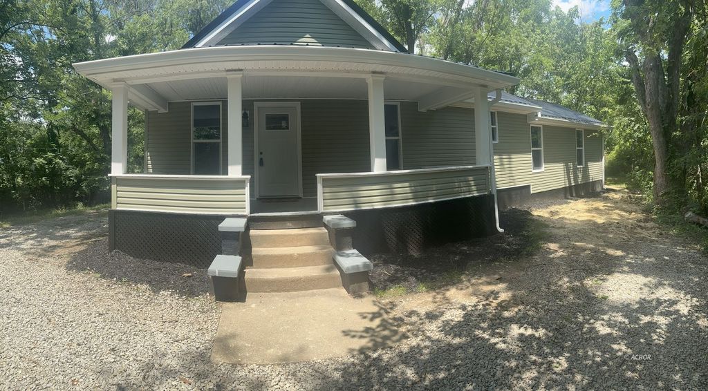 Real estate listing image