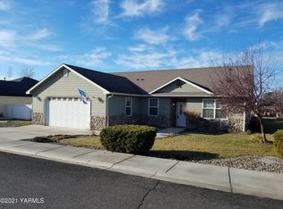 510 Broadway, Grandview, WA 98930