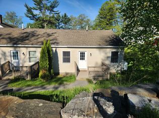 1221 N Main St APT G, Winterport, ME 04496