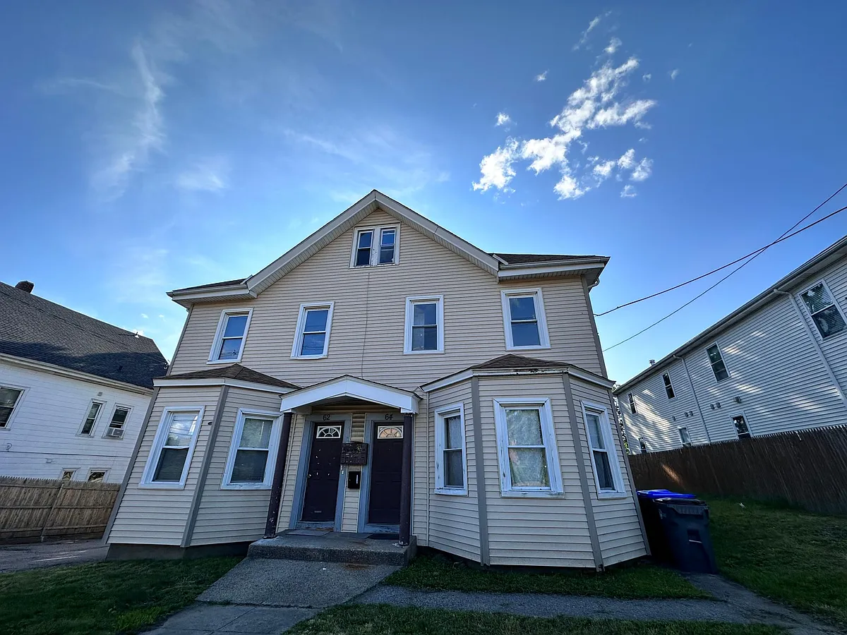 Building Photo - 62 Nashua St #1