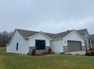 13635 Copper Strike Pass, Fort Wayne, IN 46845