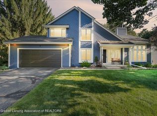 2198 Quarry Rd, East Lansing, MI 48823