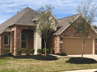 8231 Aleppo Pine Ln, Cypress, TX 77433