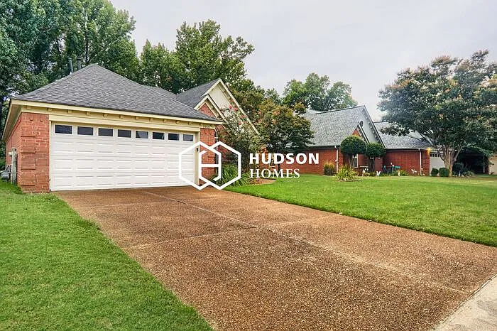 3 bed, 2.0 bath, 1699 sqft, $1,965 — Photo 4