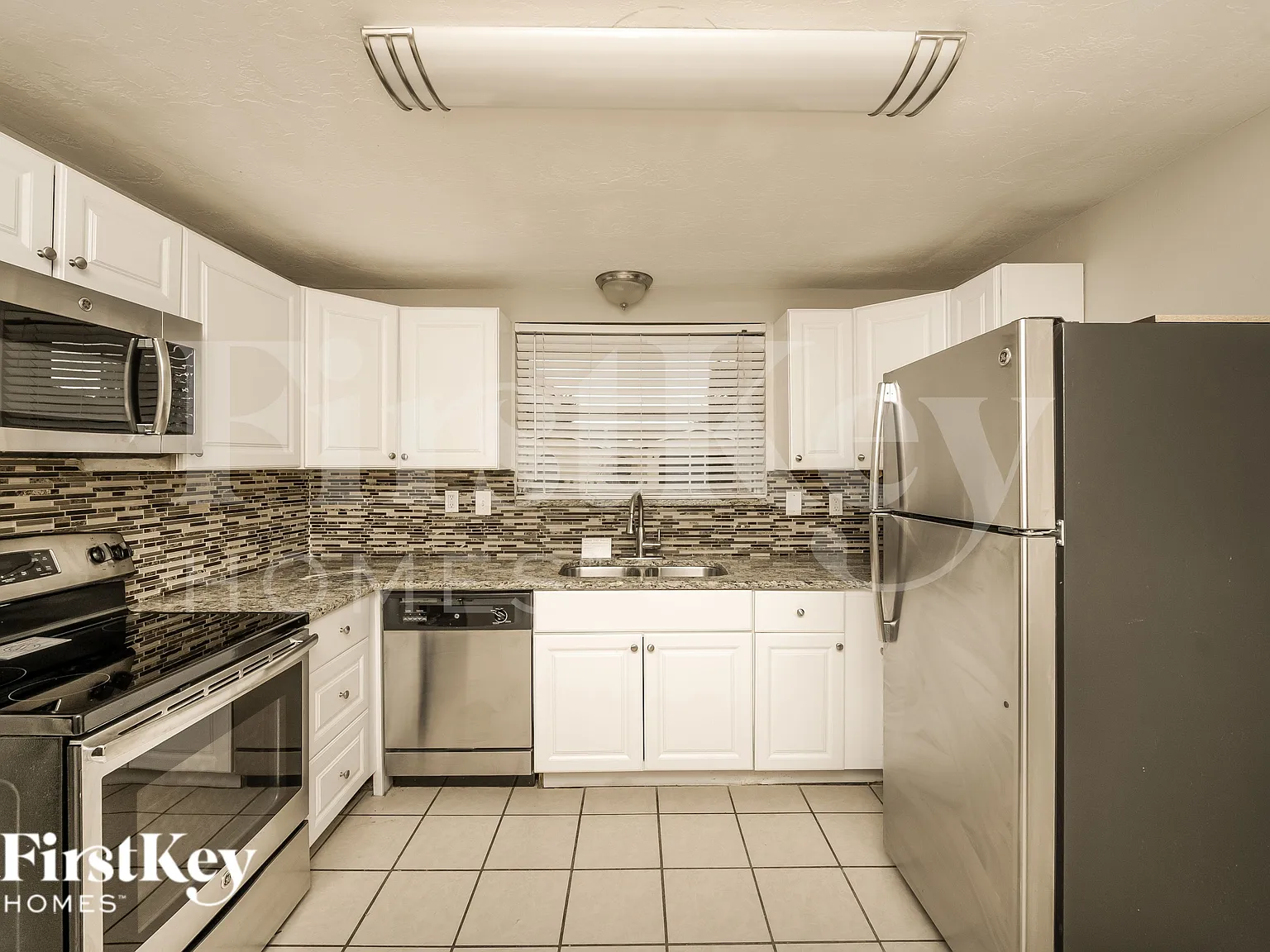 3 bed, 2.0 bath, 1126 sqft, $1,510 — Photo 4