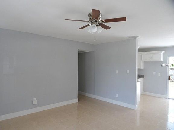 4th image of 10707 N Dixon Ave