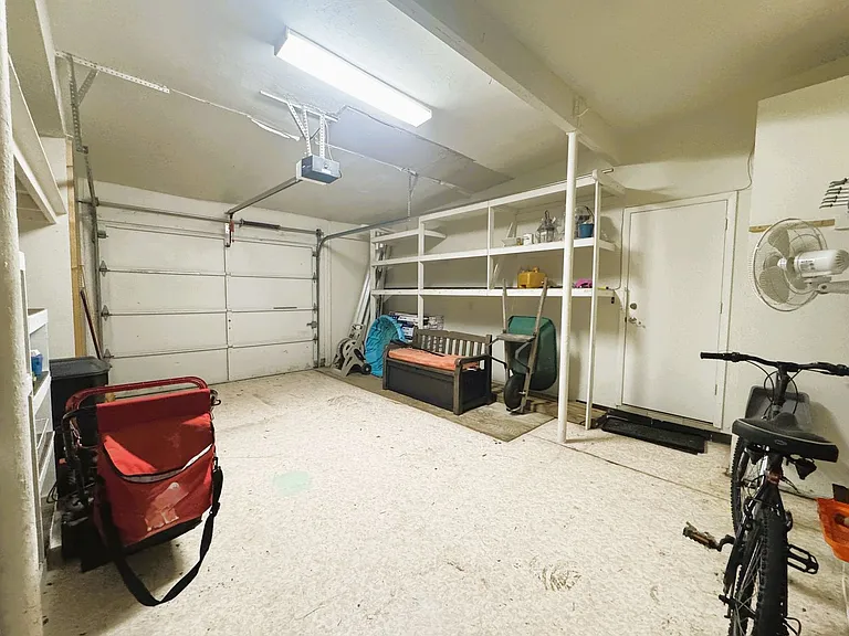 4379 Conway Blvd — Photo 33