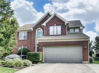 6070 Bugle Ct, Mason, OH 45040