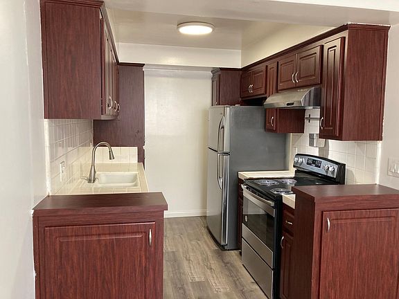 2nd image of 12628 Venice Blvd #4