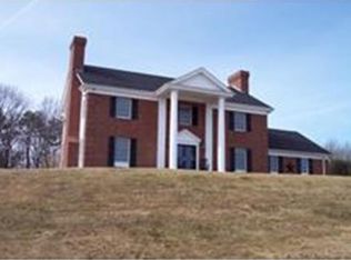 76 Kittery Ave, Rowley, MA 01969
