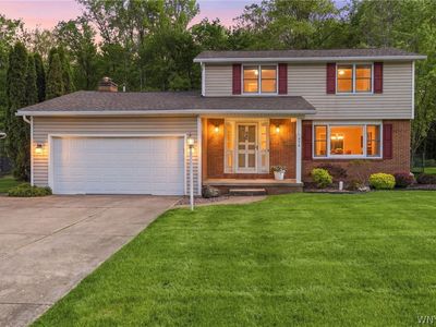 274 Fareway Ln, Grand Island, NY, 14072