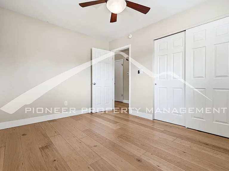 6801 W 32nd Ave — Photo 9