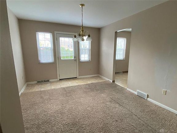 5th image of 25-51 Mimosa Dr