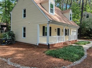 101 Flora McDonald Ln, Cary, NC 27511