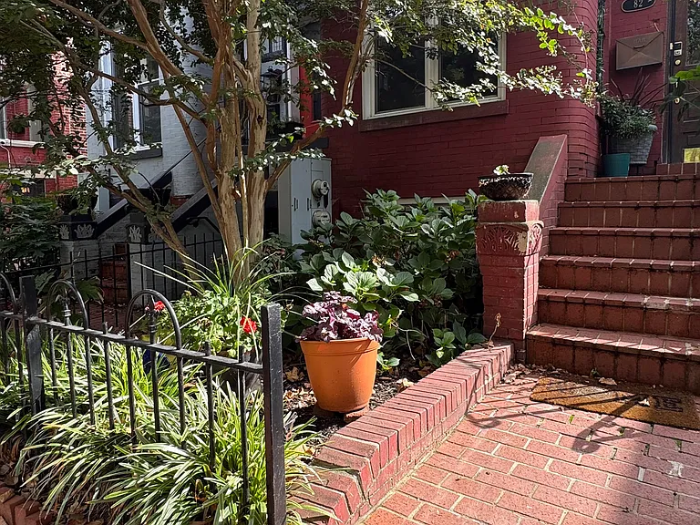 82 S St NW #A — Photo 20