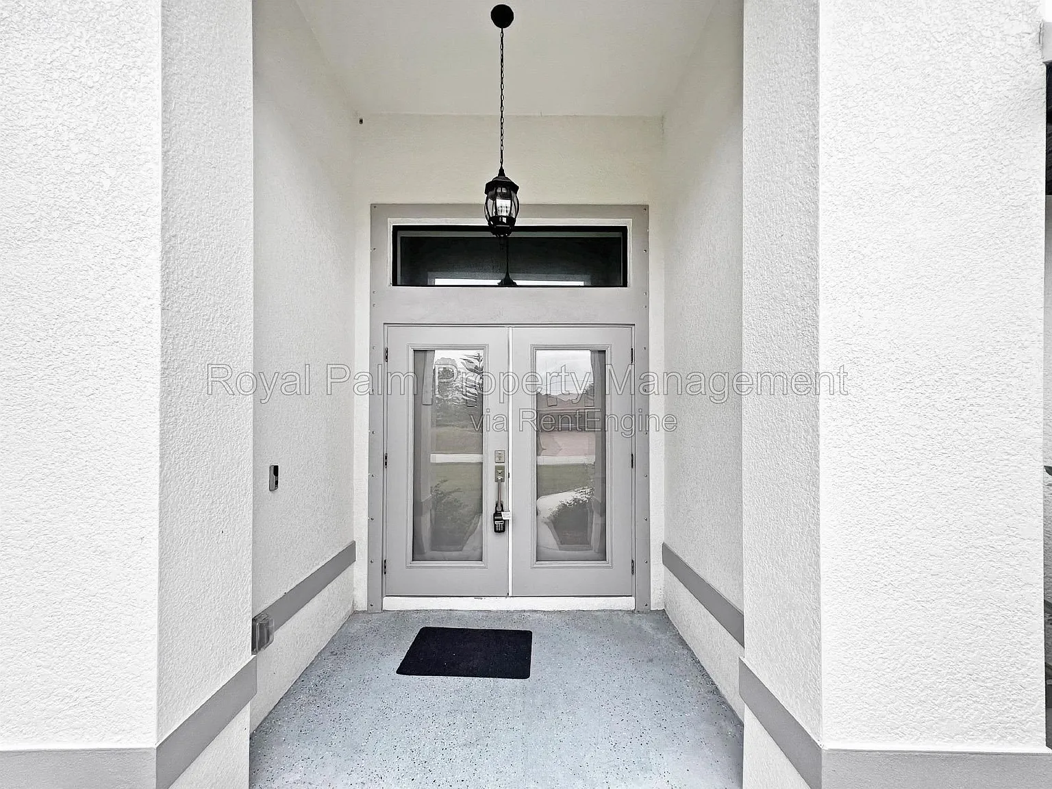 3 bed, 2.0 bath, 1569 sqft, $1,949 — Photo 3