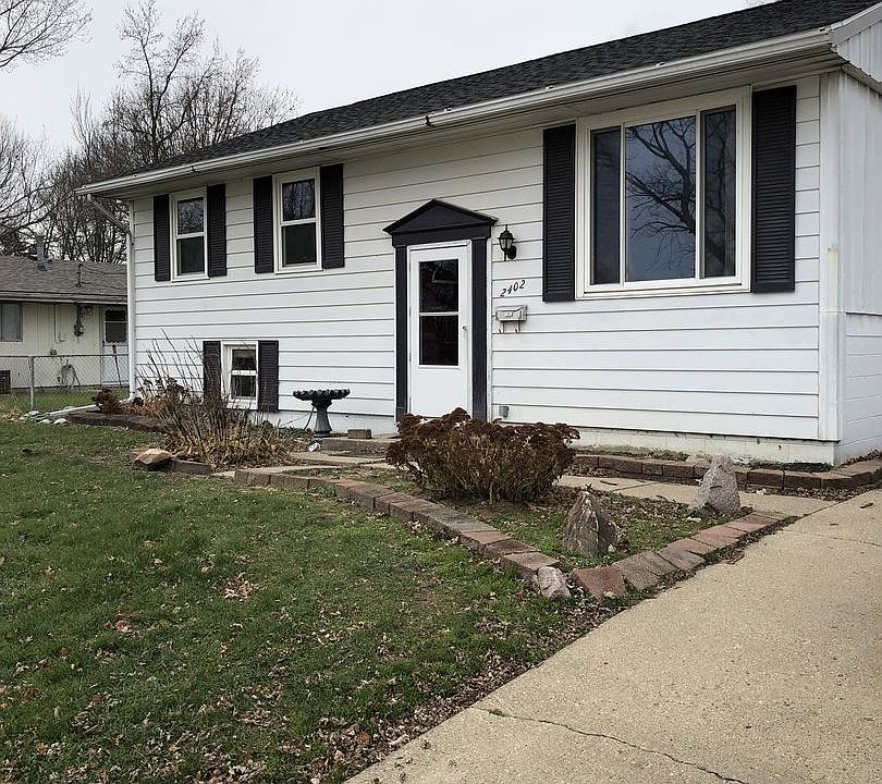 1st image of 2402 Sequoya Dr