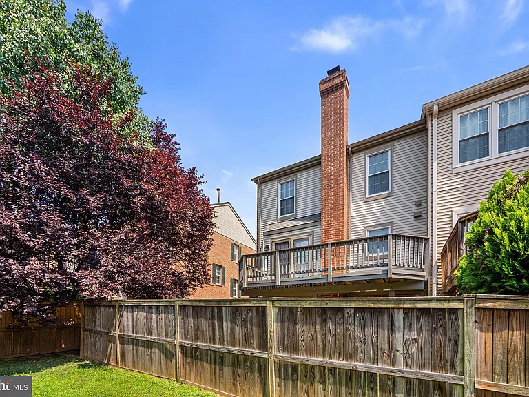 10 Loganwood Ct — Photo 41