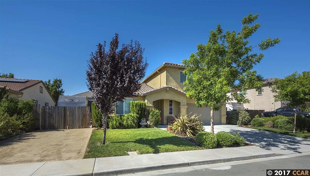 1326 Tuolumne Way photo 1