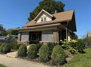 1715 8th St, Monroe, WI 53566