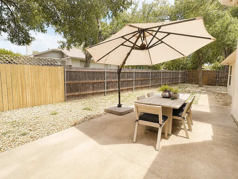 5405 Amanda Ellis Ct — Photo 21