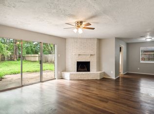 11823 Bee Ln, Houston, TX 77067