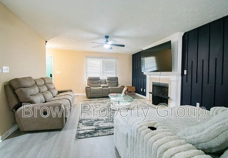 3006 Burton Dr — Photo 8