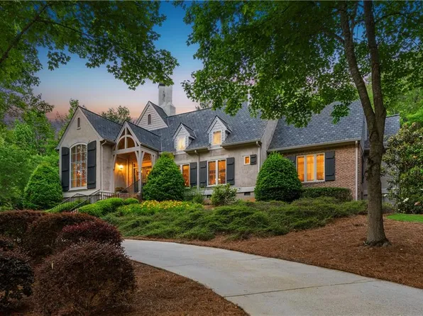 3315 Orchard Dr, Clarkesville, GA 30523